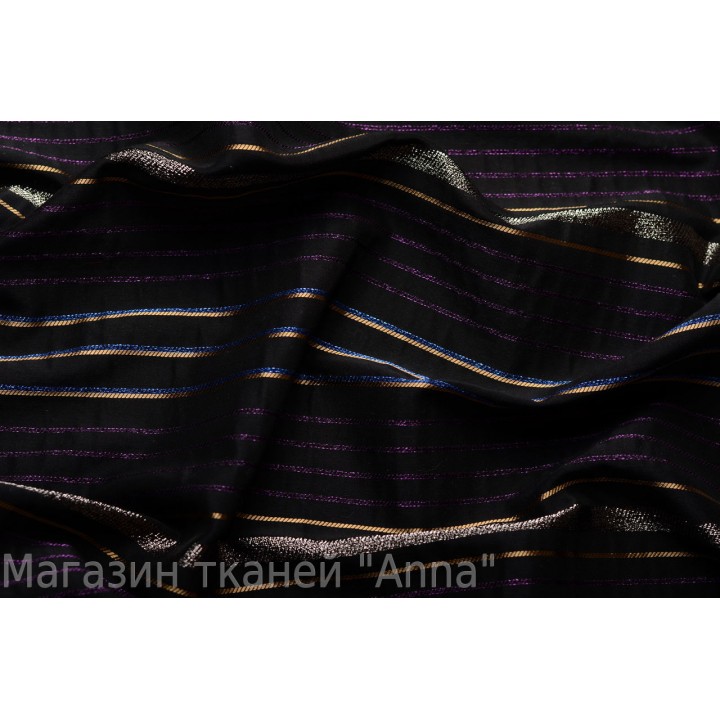 Мягкий черный жаккард с поперечными тонкими разноцветными нитями и метализированной нитью