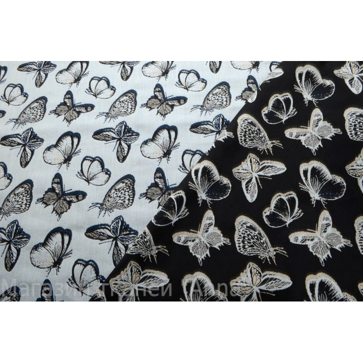 Плотный костюмный жаккард-стрейч с бабочками (двусторонний), в бледно-голубом тоне. Принт из коллекции Just Cavalli