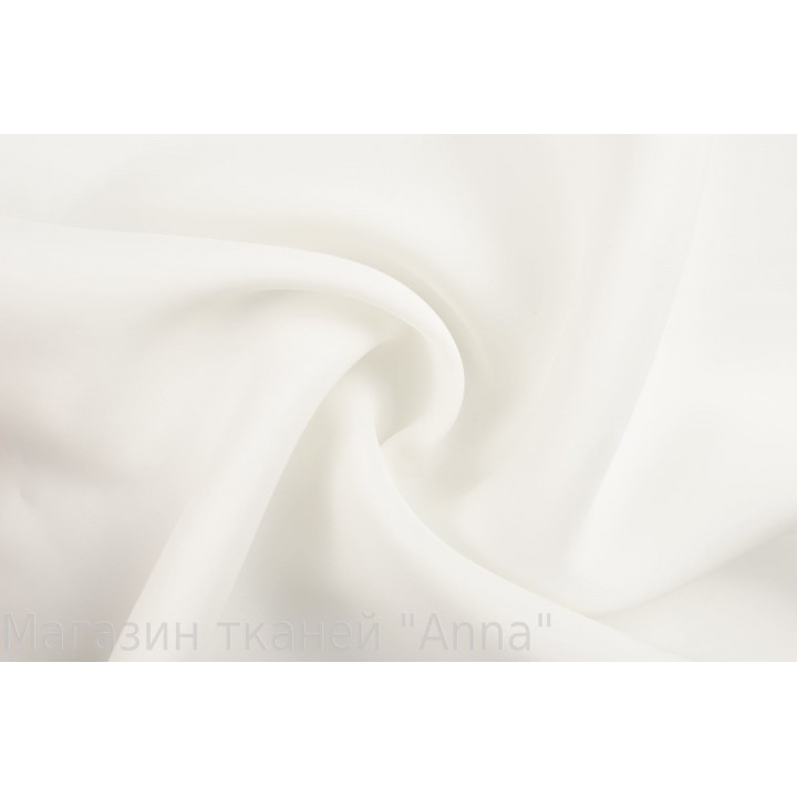 Молочная пластичная костюмно-плательная ткань шелк + вискоза