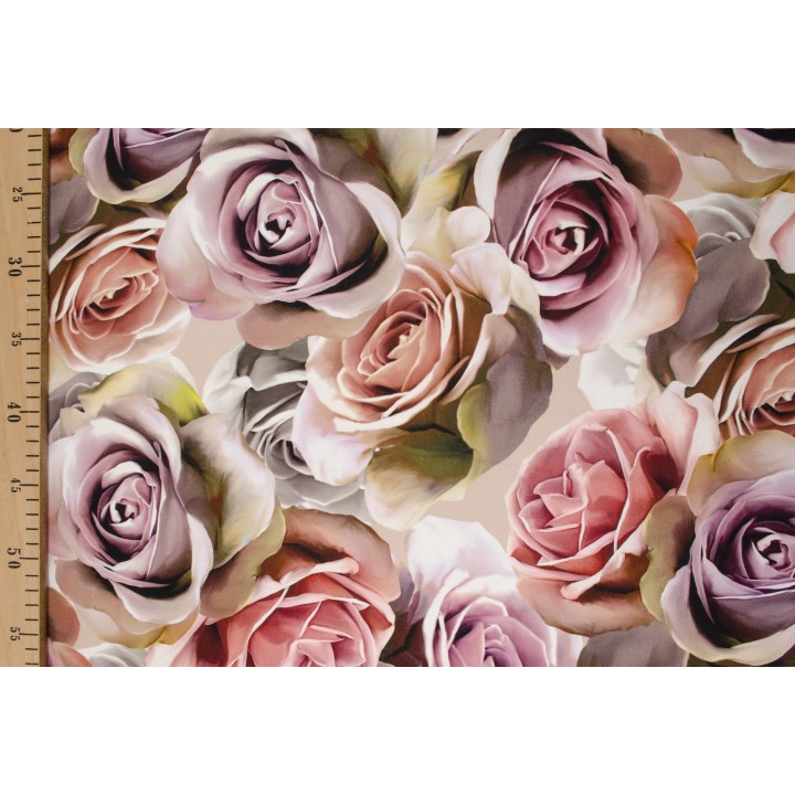Эксклюзивный шелк с бутонами роз в пастельных тонах