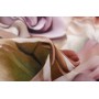 Эксклюзивный шелк с бутонами роз в пастельных тонах