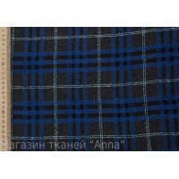 Мягкий лен в темно-синюю клетку