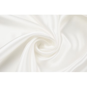Мягкая вискозная подкладка молочного цвета с легким блеском