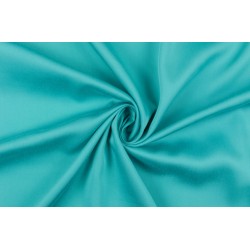 Бирюзовый штапель - плотная и мягкая ткань для платья