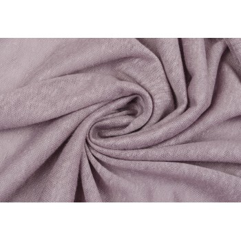 Вязаное полотно лилового цвета